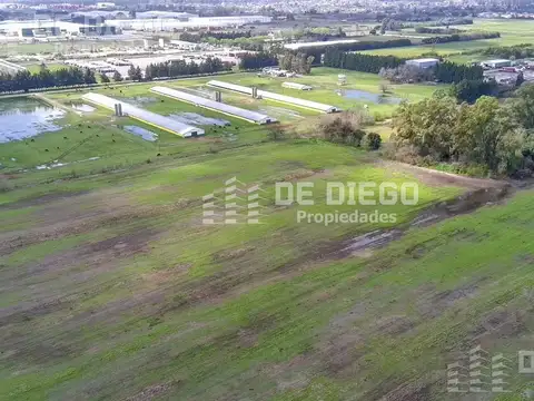 En venta fracción industrial de 127.739 m2 - Parque Industrial Zárate