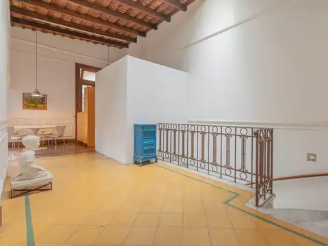 Depto Tipo Casa en Venta de 4 dormitorios