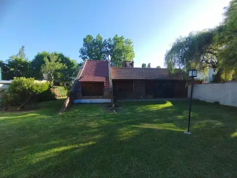 Casa en Venta con 1 cochera