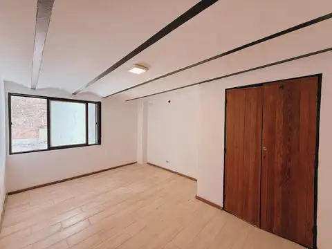 Depto Tipo Casa en Alquiler 50 años