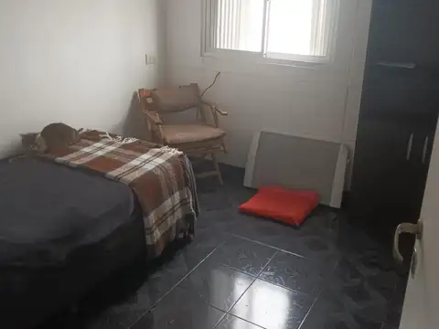 Departamento 5 ambientes con 2 baños