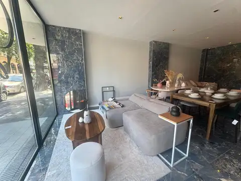 EN ALQUILER excelente LOCAL COMERCIAL en pleno Palermo Hollywood / Multi Rubro
