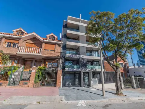 VENTA APTO 1 DORMITORIO PUERTO BUCEO GGE PARRILLER