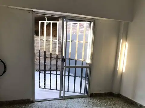 Departamento en Alquiler en Merlo, $ 380.000