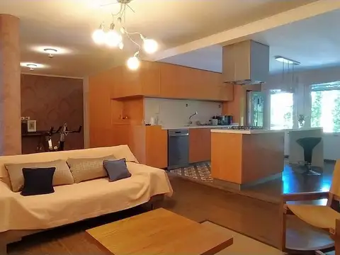 Depto Tipo Casa en Venta 41 años