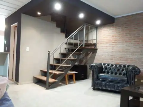 Oficina en Alquiler en Barrio Parque Leloir, $ 500.000