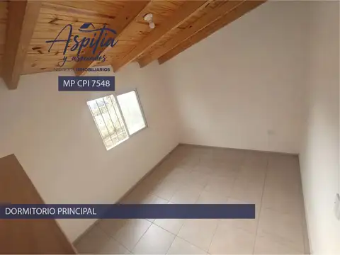 Casa en Venta con 1 cochera