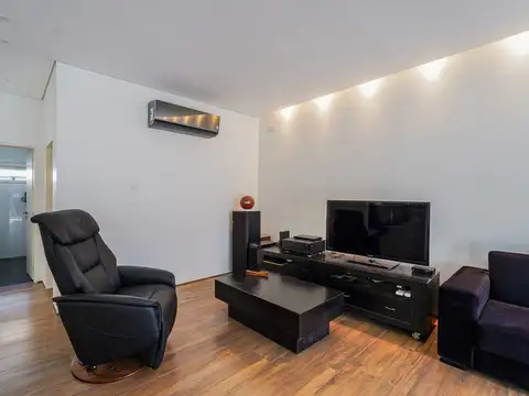 Casa en Venta en Flores, USD 335.000