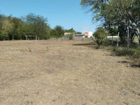 Terreno en Alquiler 64  mts Frente