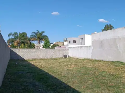 Terreno en Venta en Ituzaingo, USD 90.000