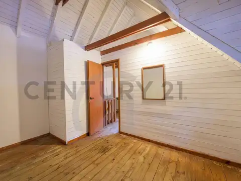 VENTA CASA SAN MARTIN DE LOS ANDES. CASCO CENTRICO