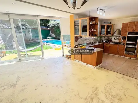 Casa en Venta de 4 dormitorios