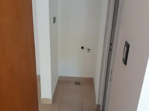 Alquiler Departamento un Dormitorio . Excelente ubicación. 9 de Julio 1174