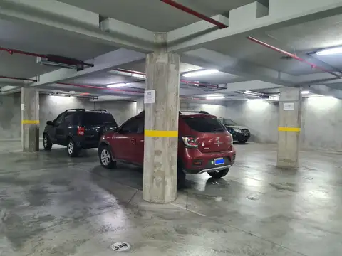 Cochera en venta - 12mts2 - La Plata