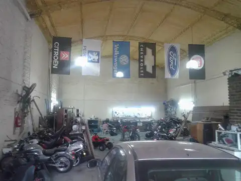 SAN NICOLAS AL 2600 - VENTA DE GALPÓN COMERCIAL EN ROSARIO