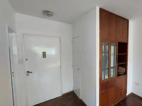 Urquiza 3300 , Piso 2