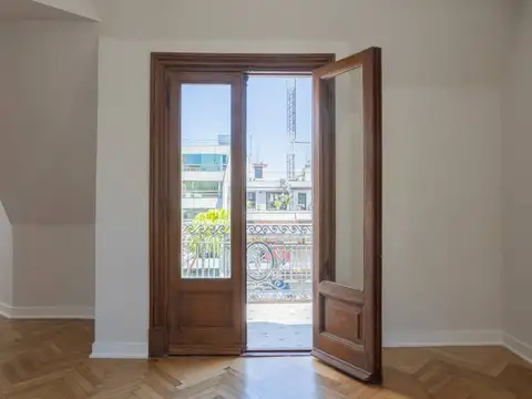 Av. Cordoba 800, Piso 12