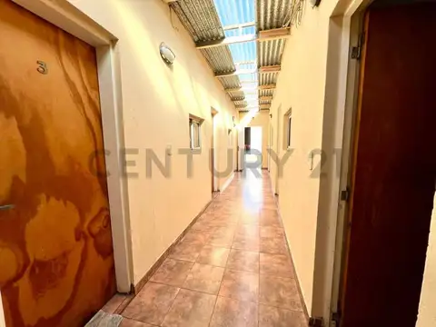 Diego Armando Maradona 4400, Piso 0