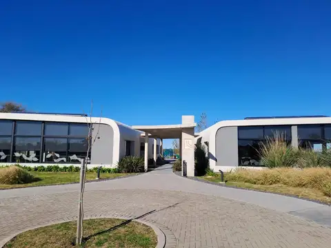 Bio 1 Barrio Developer Park