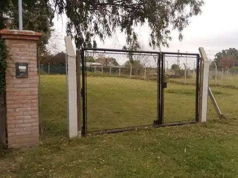 Excelente Lote en Barrio Los Pioneros