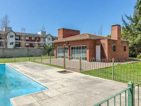 Esquel 1399 , Piso 6