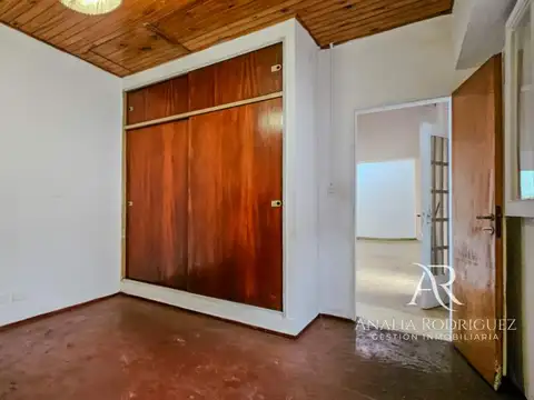 Depto Tipo Casa en Alquiler 45 años