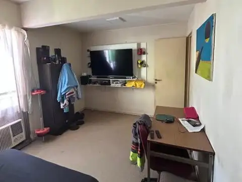 VENTA Departamento/Oficina de tres ambientes para Refaccionar en San Nicolás - Tribunales