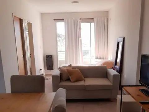 VENTA MONOAMBIENTE EN AV. 13 Y 64