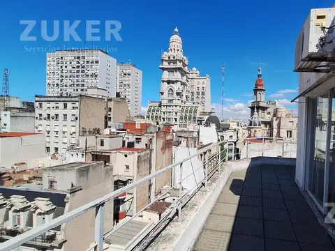 Oficina amplia y luminosa de 5 ambientes en alquiler en Congreso