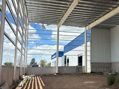 Alquiler Nave Industrial en Micro Parque Industrial Alvear