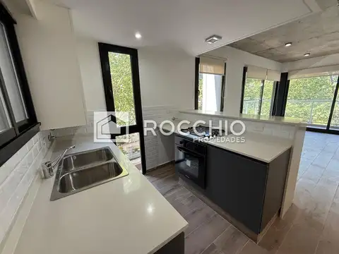 Departamento en Alquiler en General San Martin, $ 850.000