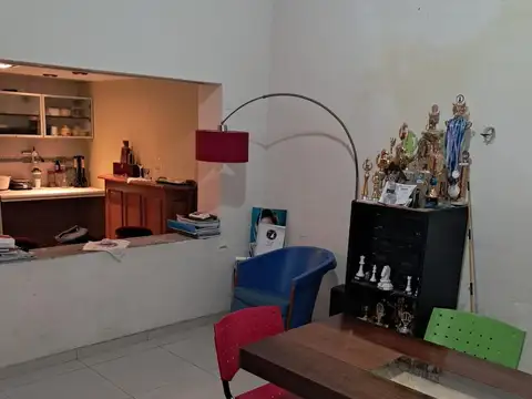 Depto Tipo Casa en Venta 80 años