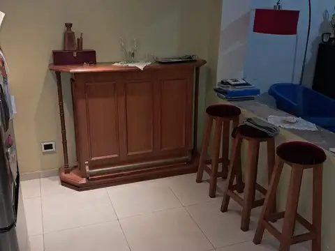 Depto Tipo Casa 5 ambientes con 1 baño