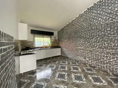 Casa en Alquiler de 3 dormitorios