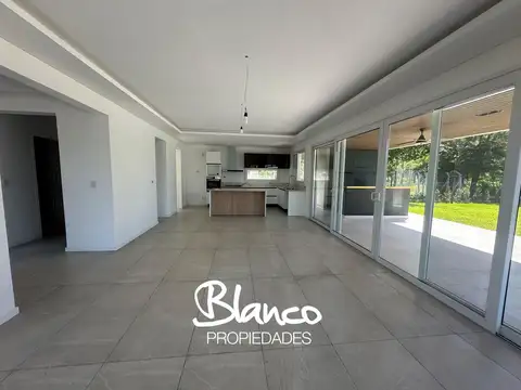 Casa  en Venta en Lagoon Pilar, Pilar, G.B.A. Zona Norte
