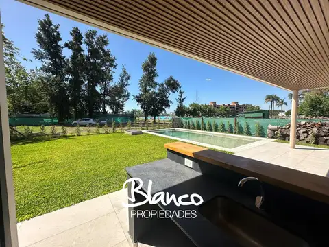 Casa en Venta en Lagoon Pilar, USD 450.000
