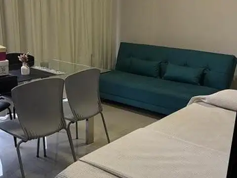 CARLOS PALLEGRINI al 100