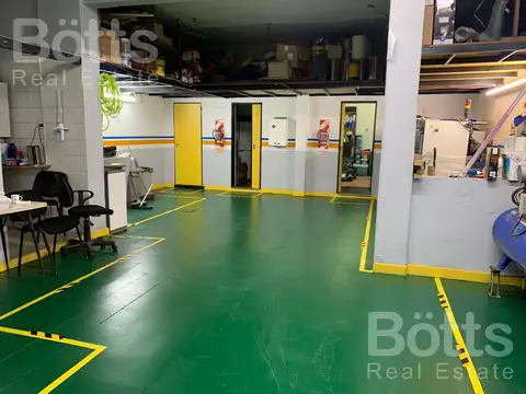 Local en Venta 30 años