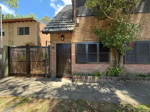 TRIPLEX VENTA 4 AMBIENTES SAN BERNARDO GARAGE