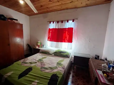 Casa 4 ambientes con 1 baño