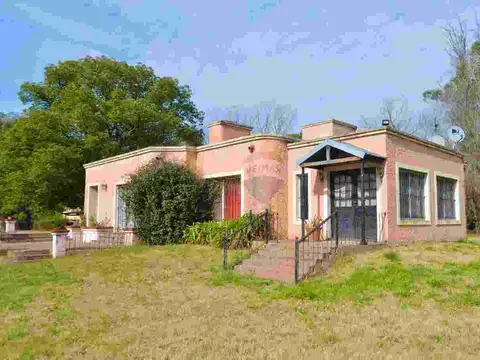 Finca en Pilar, 1.6ha de naturaleza y confort.