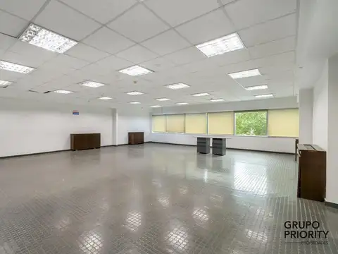 Oficina en Alquiler al Noreste