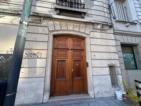 Teniente General Juan Domingo Perón 2300