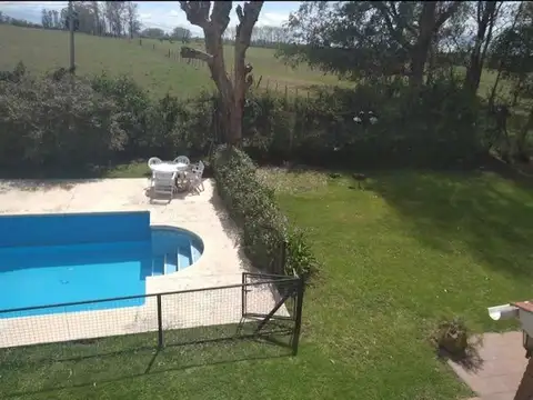 Casa 5 ambientes con 4 baños