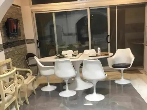 Casa en Venta en Villa Sarmiento, USD 174.900