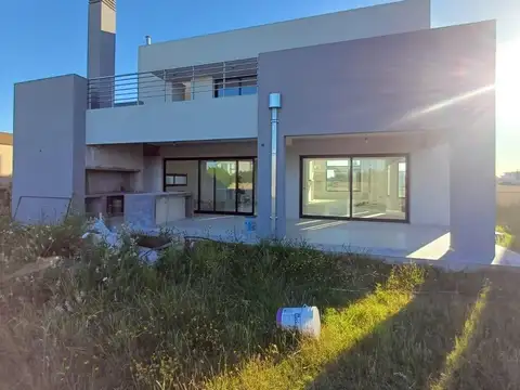 Casa en Venta al Noroeste