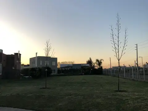 Terreno en Venta en Pilar del Este - San Eduardo, USD 45.000