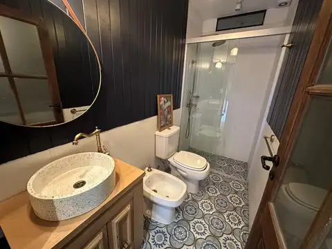 Venta Casa Reciclada 3 dormitorios con patio - Echesortu, Rosario