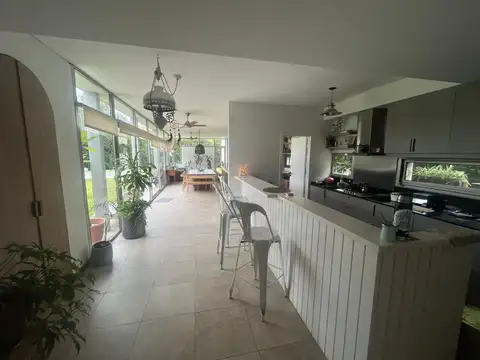 VENTA - Permuta Casa Country Privado, Funes