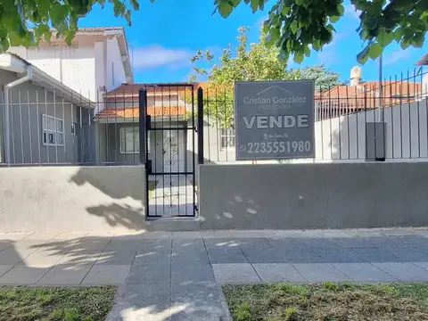 Venta de casa 3 amb en parque Luro